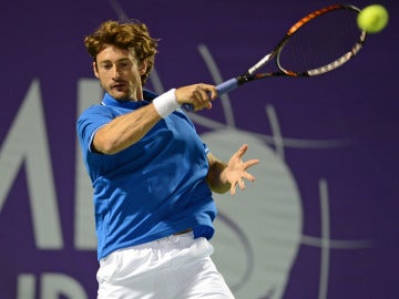 Juan Carlos Ferrero durante un partido de tenis Juan Carlos Ferrero durante un partido de tenis