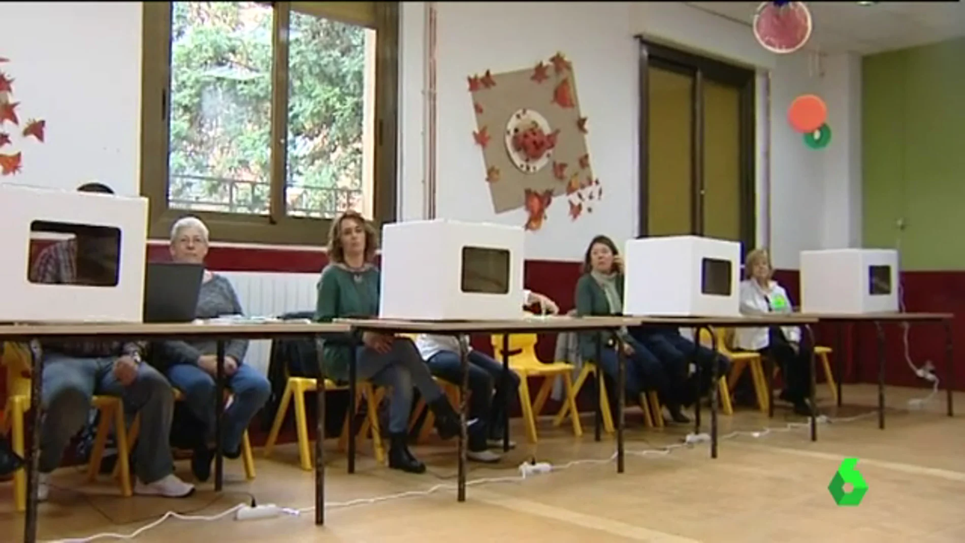 El Govern envía a los miembros de las mesas electorales la convocatoria para el referéndum del 1-O