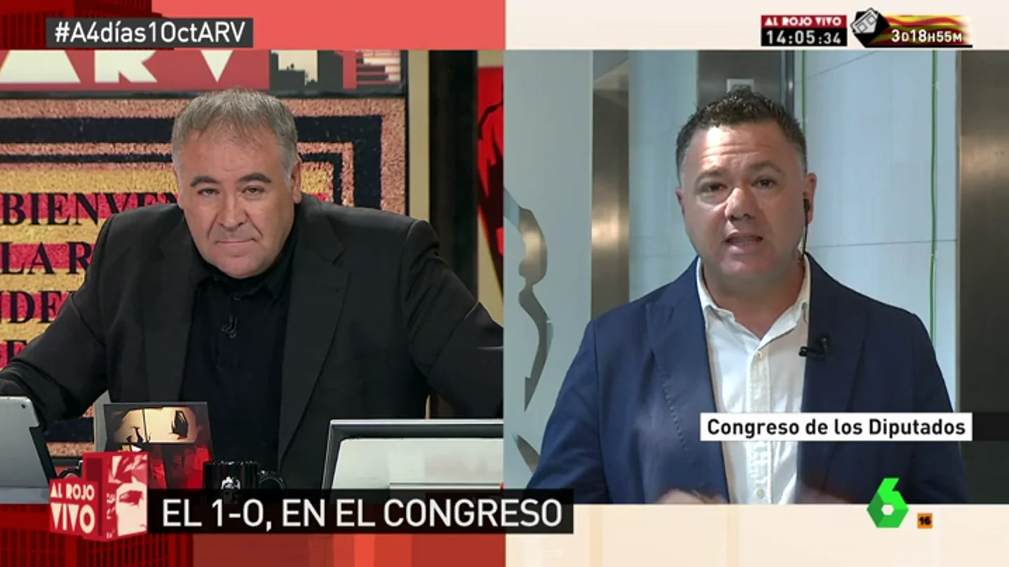 Delgado: "Mandan a casa al policía que grabó un camarote para que no denuncie las condiciones en Cataluña" Delgado: "Mandan a casa al policía que grabó un camarote para que no denuncie las condiciones en Cataluña"
