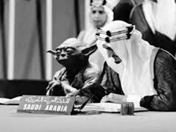 La foto de Yoda sentado al lado del rey Faisal La foto de Yoda sentado al lado del rey Faisal