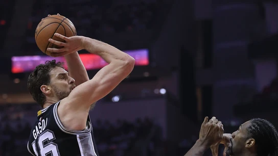 Pau Gasol en San Antonio Spurs Pau Gasol en San Antonio Spurs