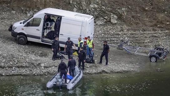 Los Mossos d'Esquadra en el pantano de Susqueda Los Mossos d'Esquadra en el pantano de Susqueda