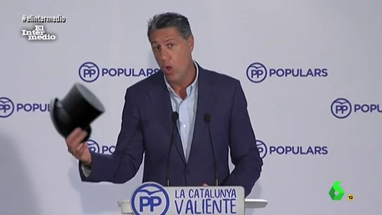 Xavier García Albiol, manipulado de El Intermedio García Albiol cantando con sombrero