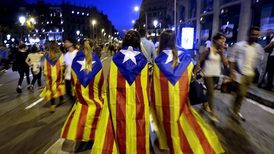 Jóvenes con esteladas Jóvenes con esteladas