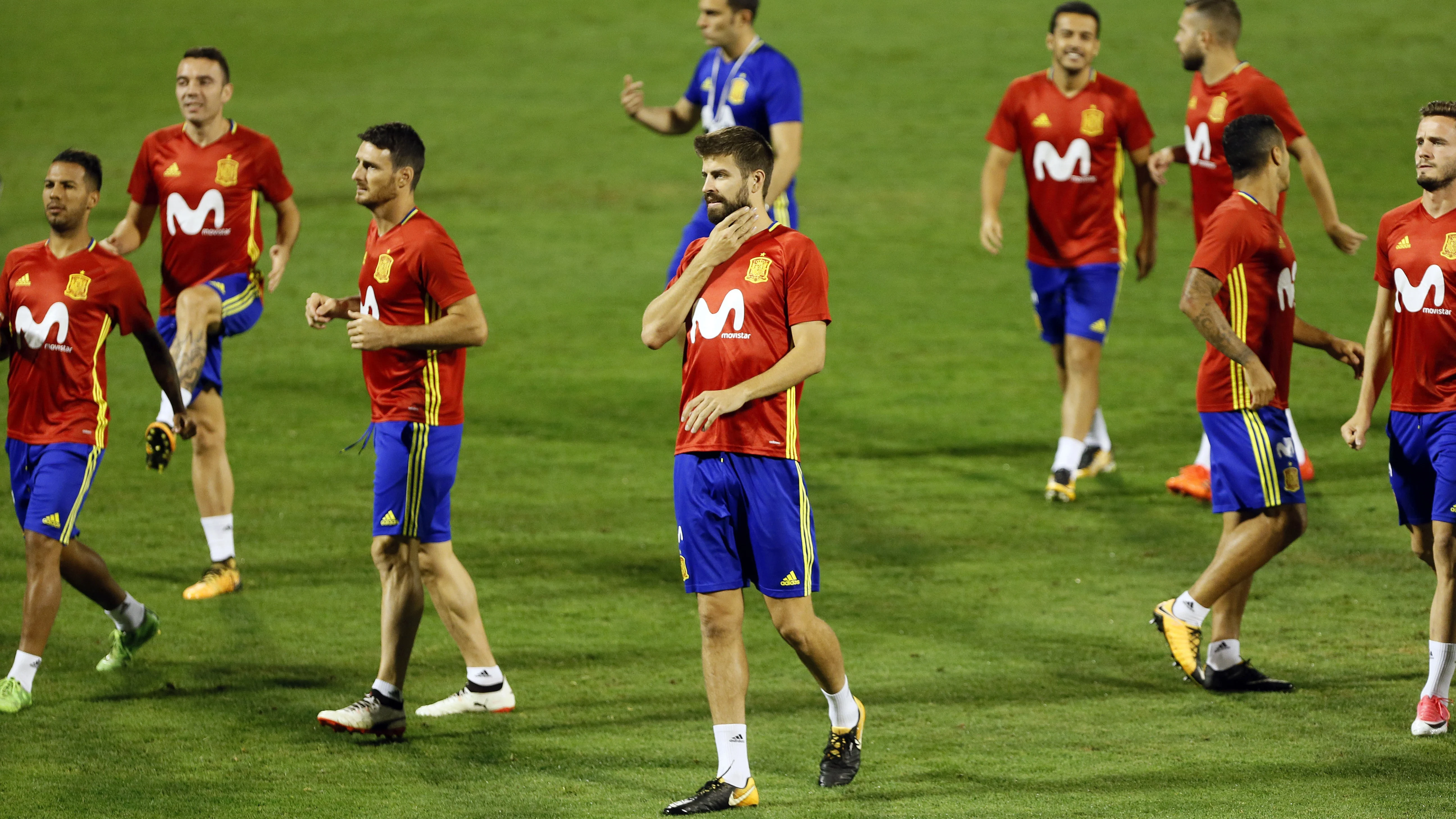 Gerard Piqué, durante el último entrenamiento de la selección española