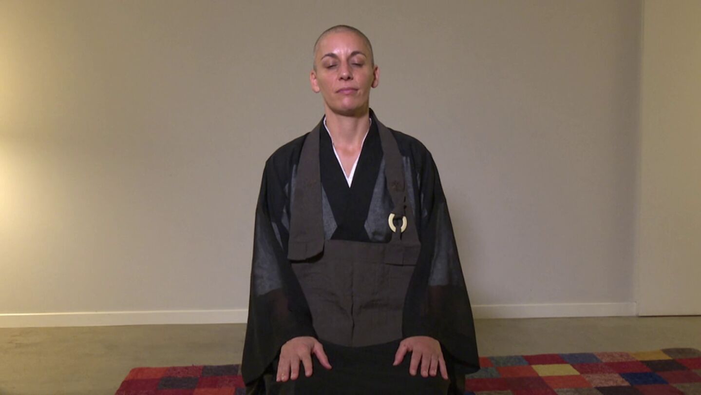 Una monja zen defiende que el silencio es el ant&iacute;doto a la locura colectiva