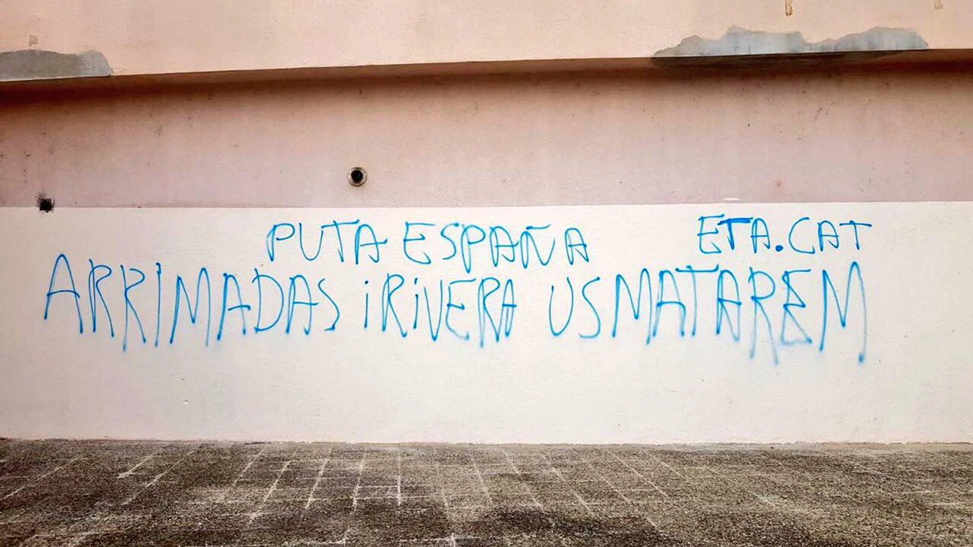 Pintadas amenazantes en la sede de Ciudadanos en Girona