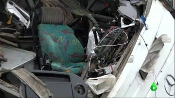Al menos 19 muertos en un choque entre un tren y autobús en Rusia