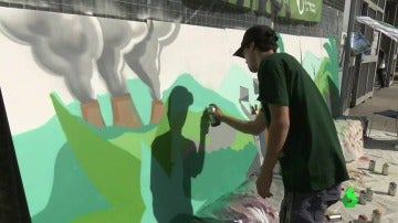 Murales de denuncia para celebrar el Día de Acción por la Justicia Climática y Energética