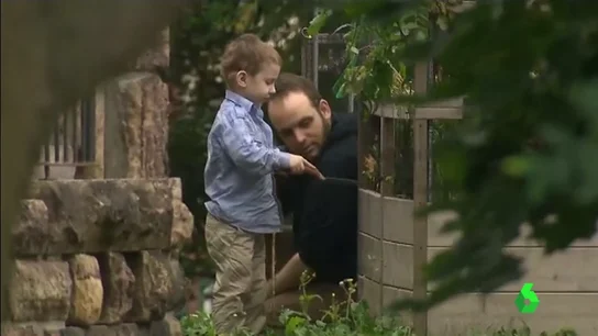 Joshua Boyle y su hijo Noah, secuestrados cinco años en Afganistán Joshua Boyle y su hijo Noah, secuestrados cinco años en Afganistán
