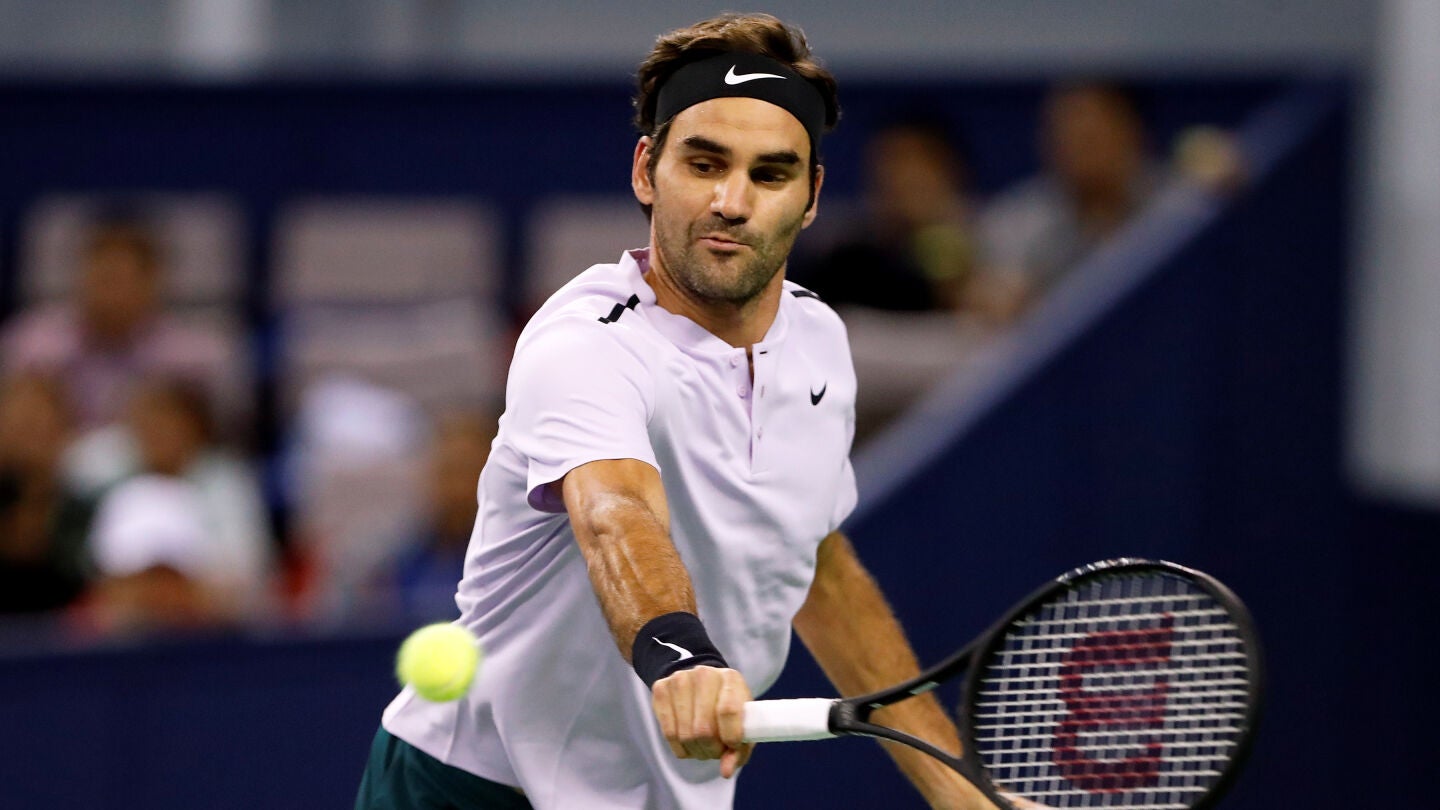Roger Federer, en acci&oacute;n durante el Masters 1000 de Shangh&aacute;i