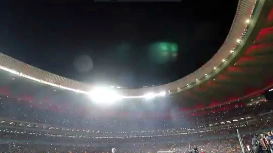 Espectacular juego de luces en el Wanda Espectacular juego de luces en el Wanda