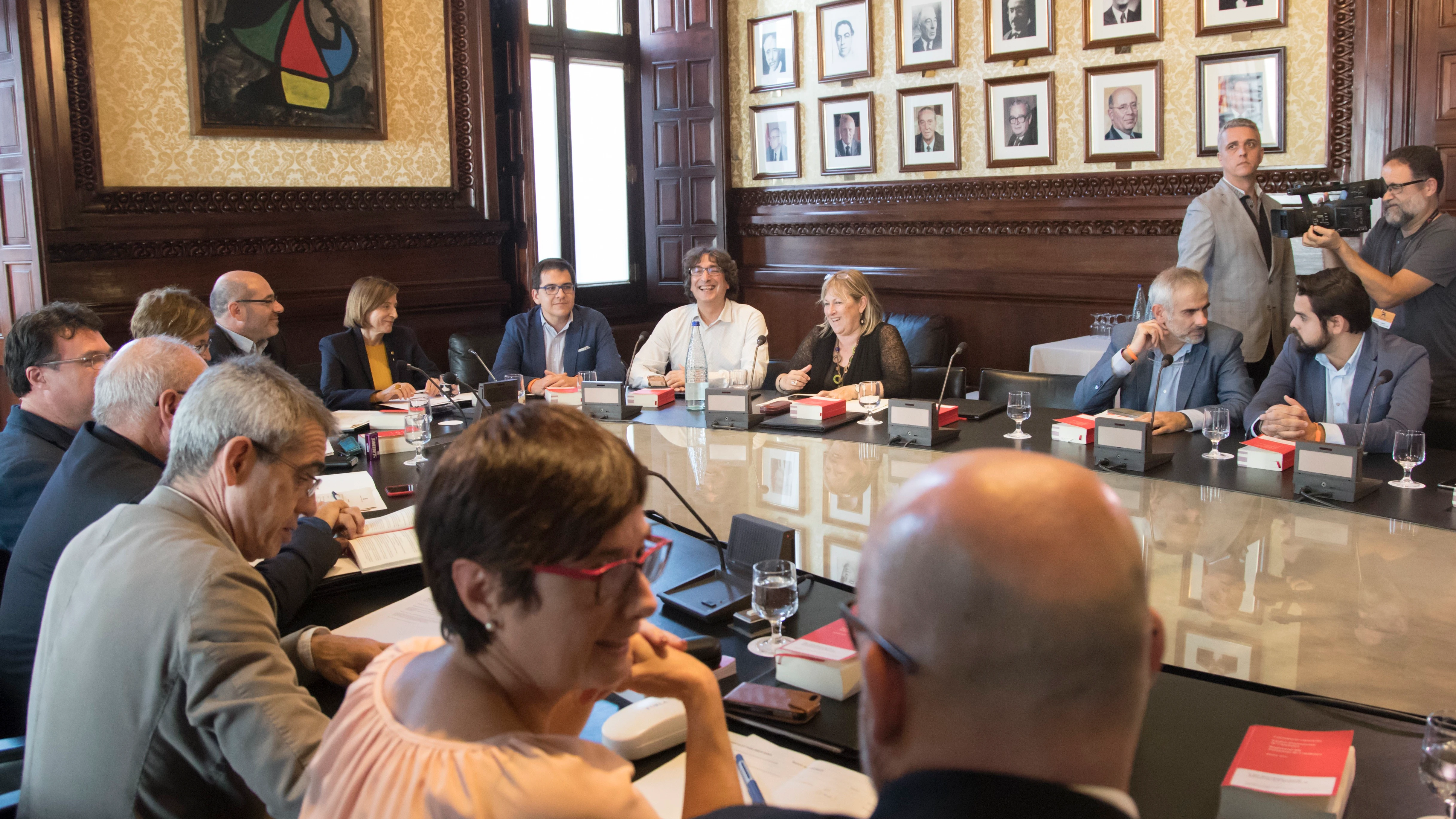 La presidenta del Parlment, Came Forcadell, preside una reunión de la Junta de Portavoces La presidenta del Parlment, Came Forcadell, preside una reunión de la Junta de Portavoces