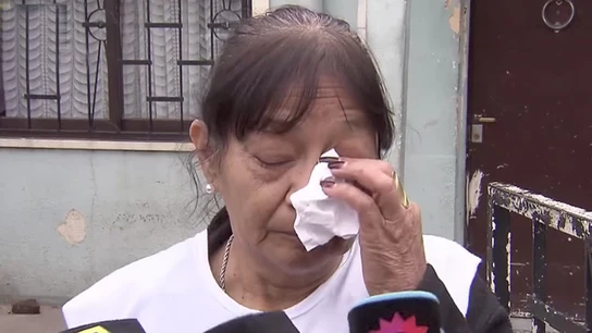 Mariela Latsa, contestando a las preguntas de los medios Mariela Latsa, contestando a las preguntas de los medios