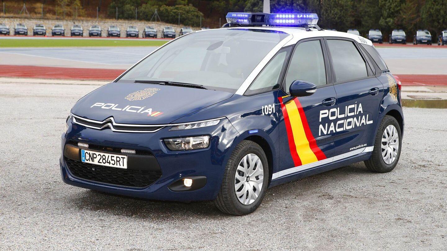Polic&iacute;a Nacional