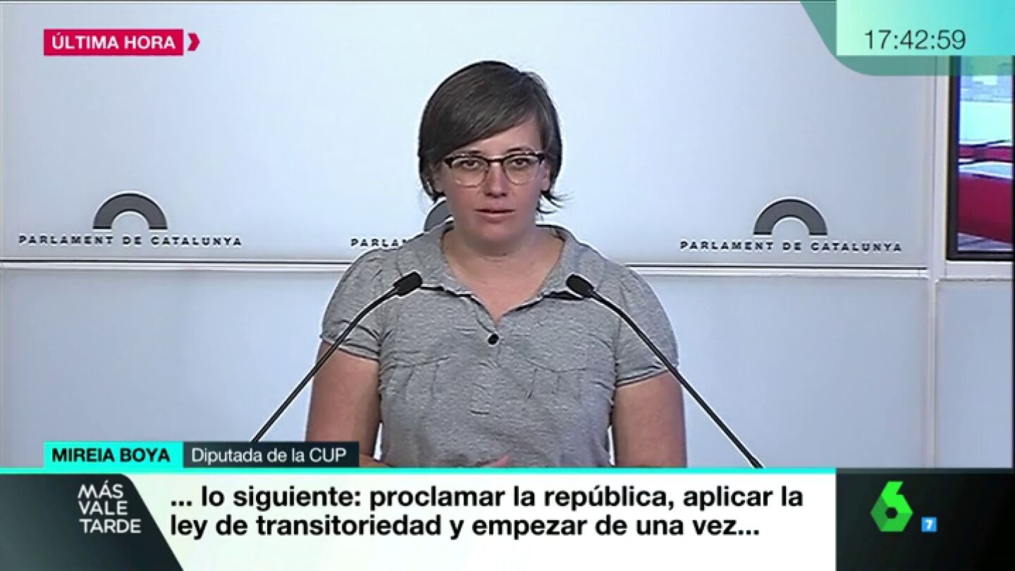 Mireia Boya, diputada de la CUP en rueda de prensa