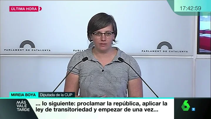 Mireia Boya, diputada de la CUP en rueda de prensa