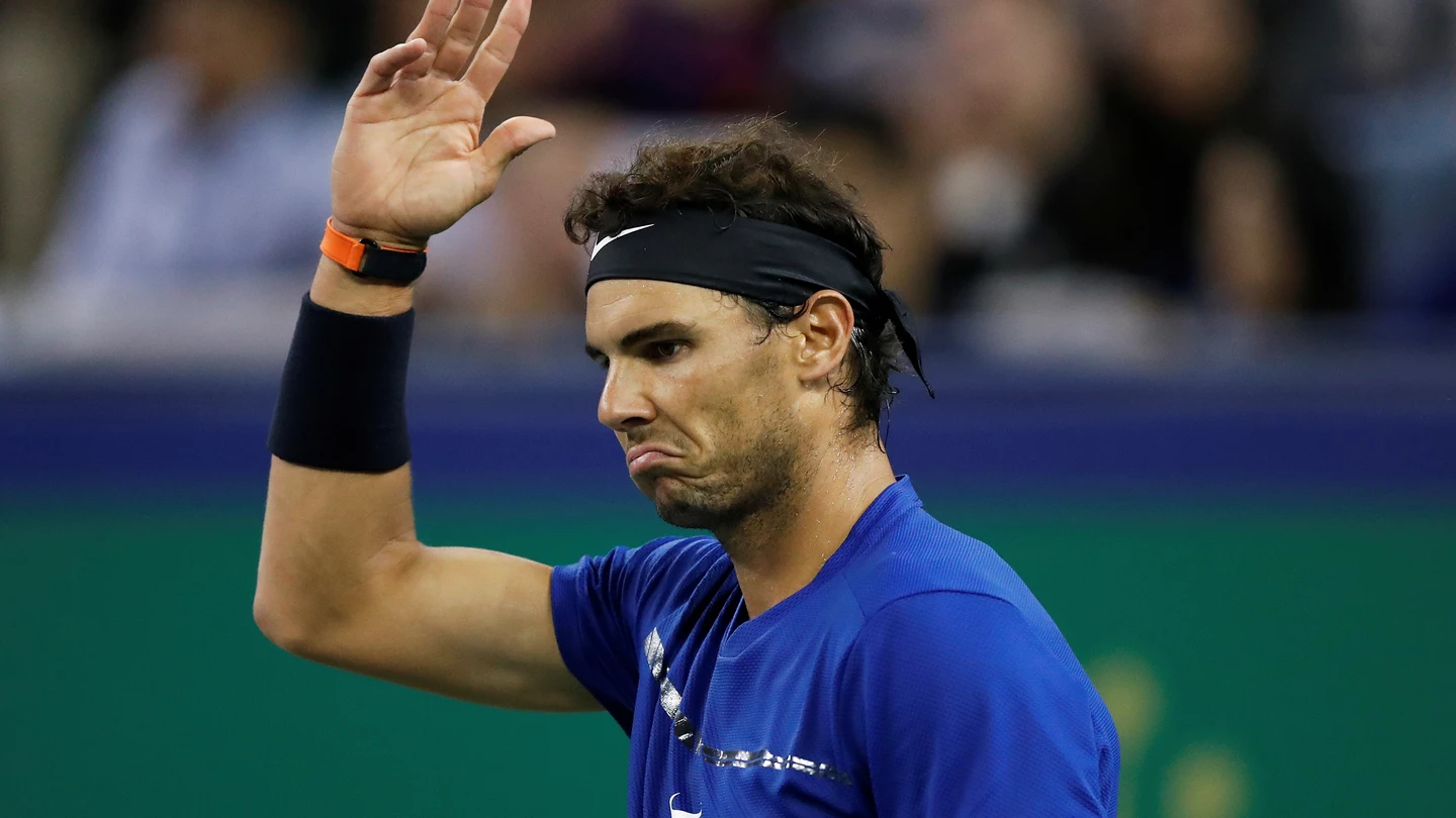 Nadal lamenta un punto en la final contra Federer en Shanghai Nadal lamenta un punto en la final contra Federer en Shanghai