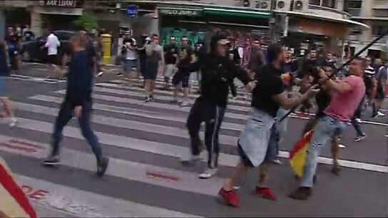 Tres detenidos m&aacute;s elevan a 12 los arrestos de "ultras" por el 9 de Octubre
