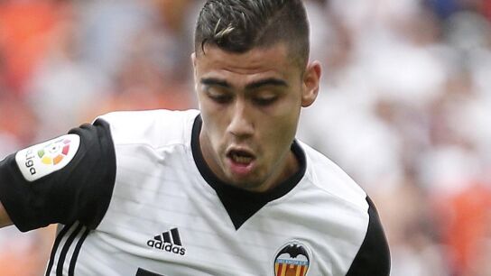 Andreas Pereira, en un partido con el Valencia