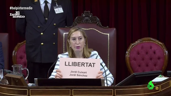 Ana Pastor pidiendo "llibertat" Ana Pastor