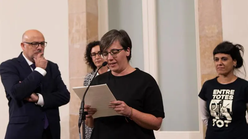 Mireia Boya y Anna Gabriel en el Parlament