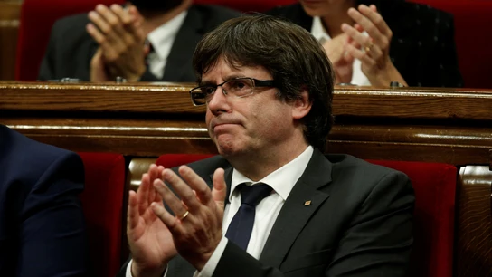 Carles Puigdemont, en el Parlament de Cataluña Carles Puigdemont, en el Parlament de Cataluña