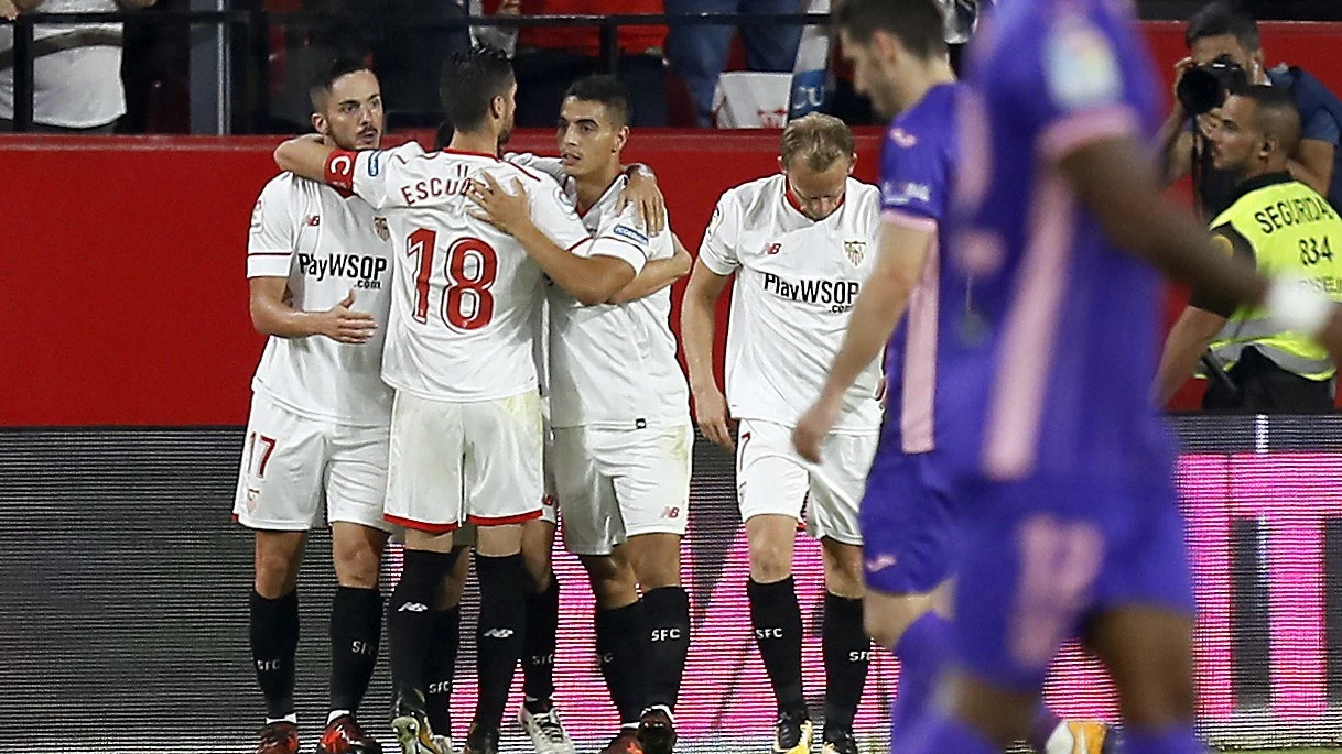 El Sevilla celebra un gol