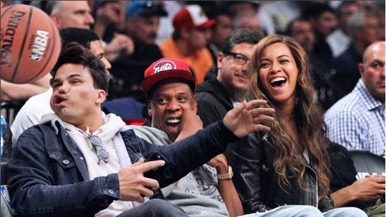 Averagerob con Beyoncé y Jay Z Averagerob con Beyoncé y Jay Z