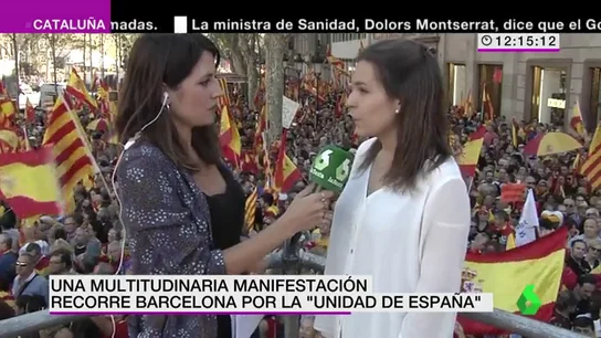 Manifestante en la marcha de Barcelona: "La democracia tiene que ser conquistada cada día" Manifestante en la marcha de Barcelona: "La democracia tiene que ser conquistada cada día"