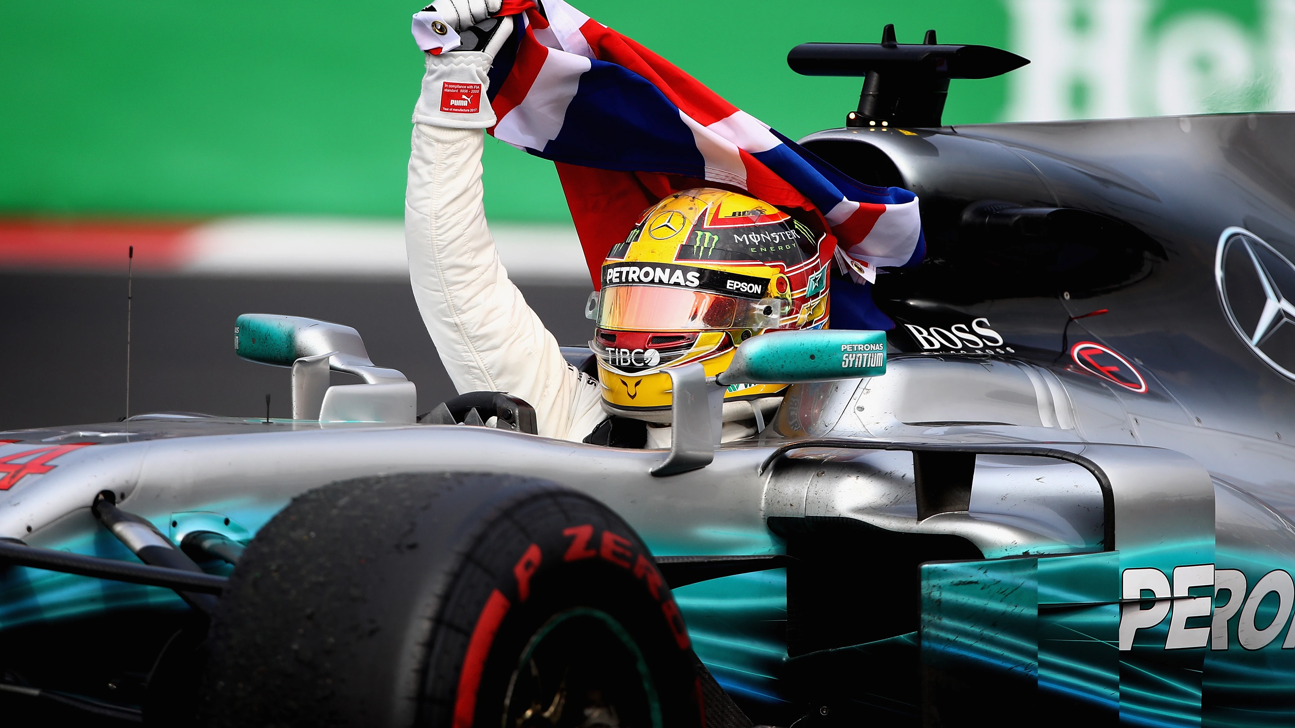 Lewis Hamilton celebra su tetracampeonato en M&eacute;xico
