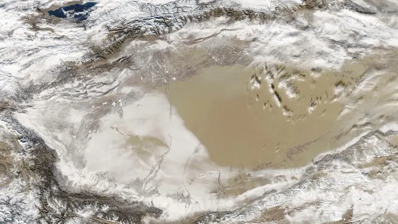 Imagen aérea del desierto de Taklimakan