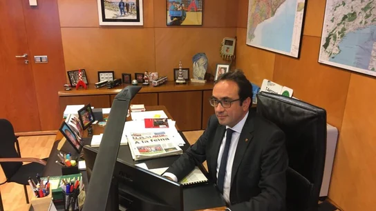 Josep Rull trabajando en su despacho Josep Rull trabajando en su despacho