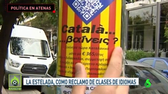 Pegatinas independentistas alrededor del hotel del Bar&ccedil;a