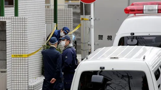 Investigadores policiales y policía forense japoneses Investigadores policiales y policía forense japoneses