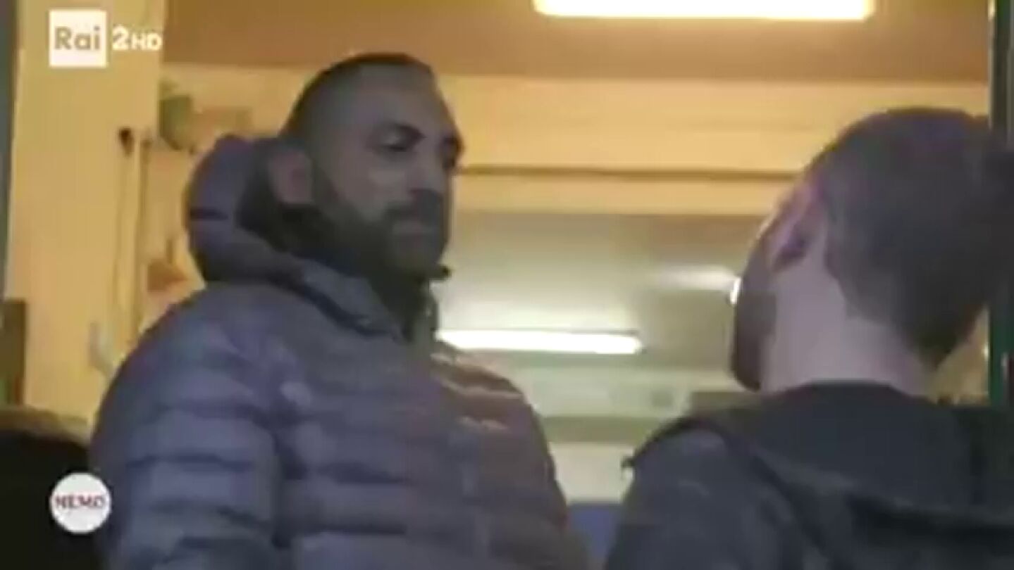 La brutal agresi&oacute;n del hermano de un capo mafioso a un periodista que le entrevistaba en Roma