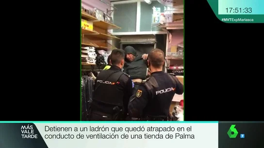 Ladrón atrapado en un conducto de ventilación Ladrón atrapado en un conducto de ventilación