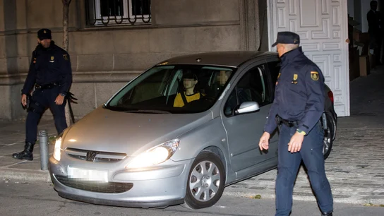 El coche que transportó a la presidenta del Parlament de Cataluña, Carme Forcadell El coche que transportó a la presidenta del Parlament de Cataluña, Carme Forcadell