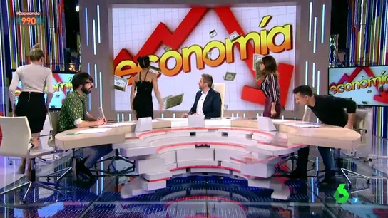 Las chicas de Zapeando se rebelan contra Frank Blanco por la desigualdad salarial y deciden abandonar el programa Las chicas de Zapeando se rebelan contra Frank Blanco por la desigualdad salarial y deciden abandonar el programa