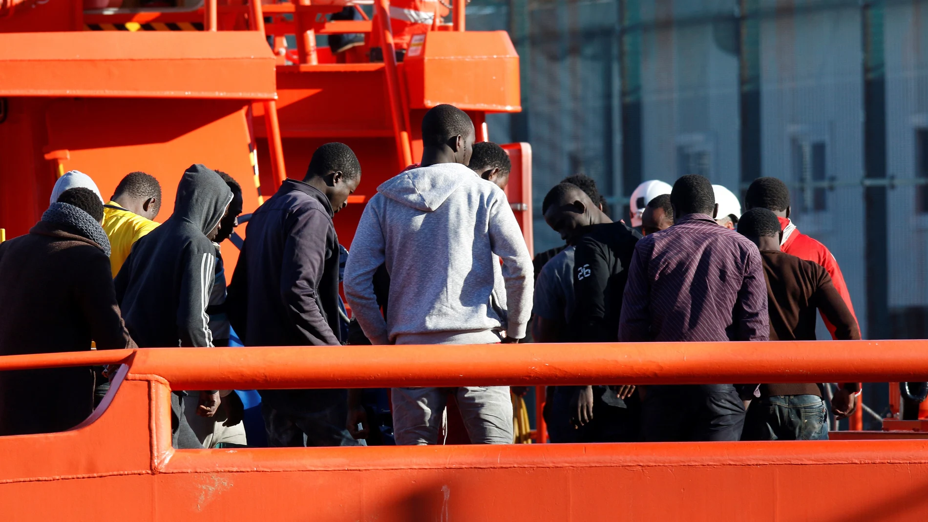 Inmigrantes rescatados en Almería