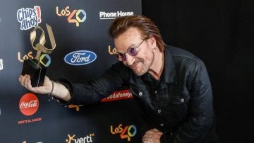 Bono en la entrega de premios de Los40 en Madrid