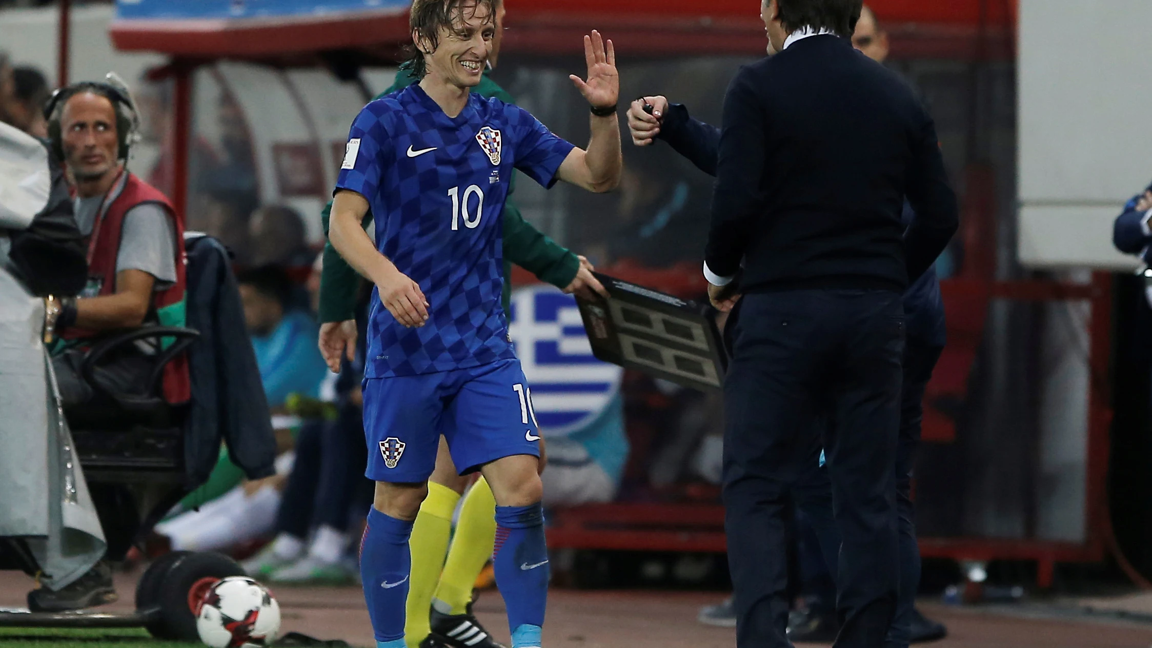 Modric, feliz tras lograr el billete al Mundial de Rusia