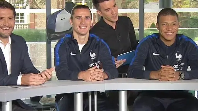 Griezmann y Mbappé, junto a Lizarazu Griezmann y Mbappé, junto a Lizarazu