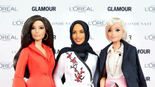 Primera Barbie con hijab. Primera Barbie con hijab.
