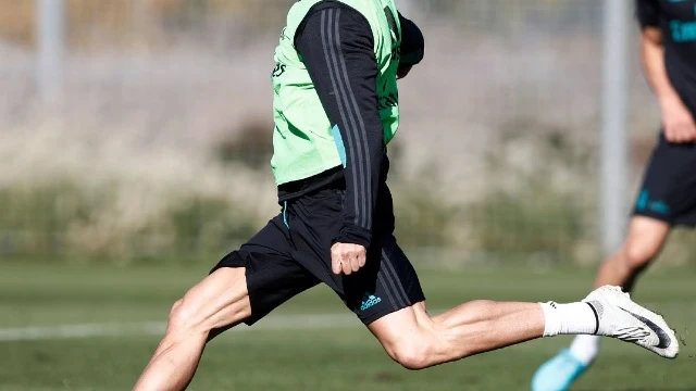 Cristiano Ronaldo se ejercita en Valdebebas Cristiano Ronaldo se ejercita en Valdebebas