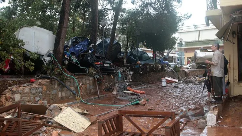 Lluvias torrenciales caídas al oeste de Atenas