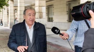 El empresario Manuel Muñoz Medina a la salida de los juzgados