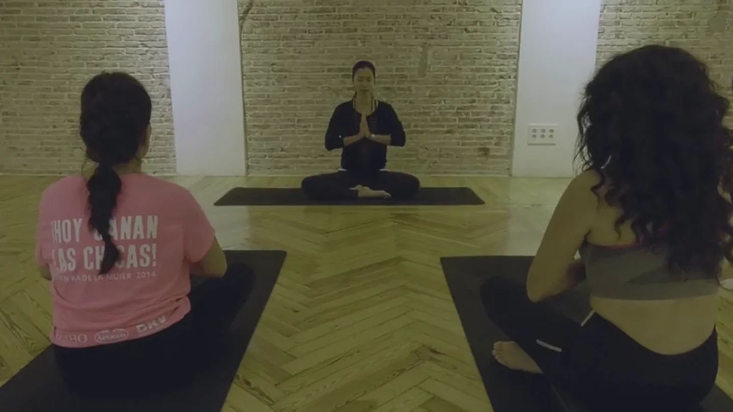 08:15 a.m: Yoga con Xuan Lan 08:15 a.m: Yoga con Xuan Lan