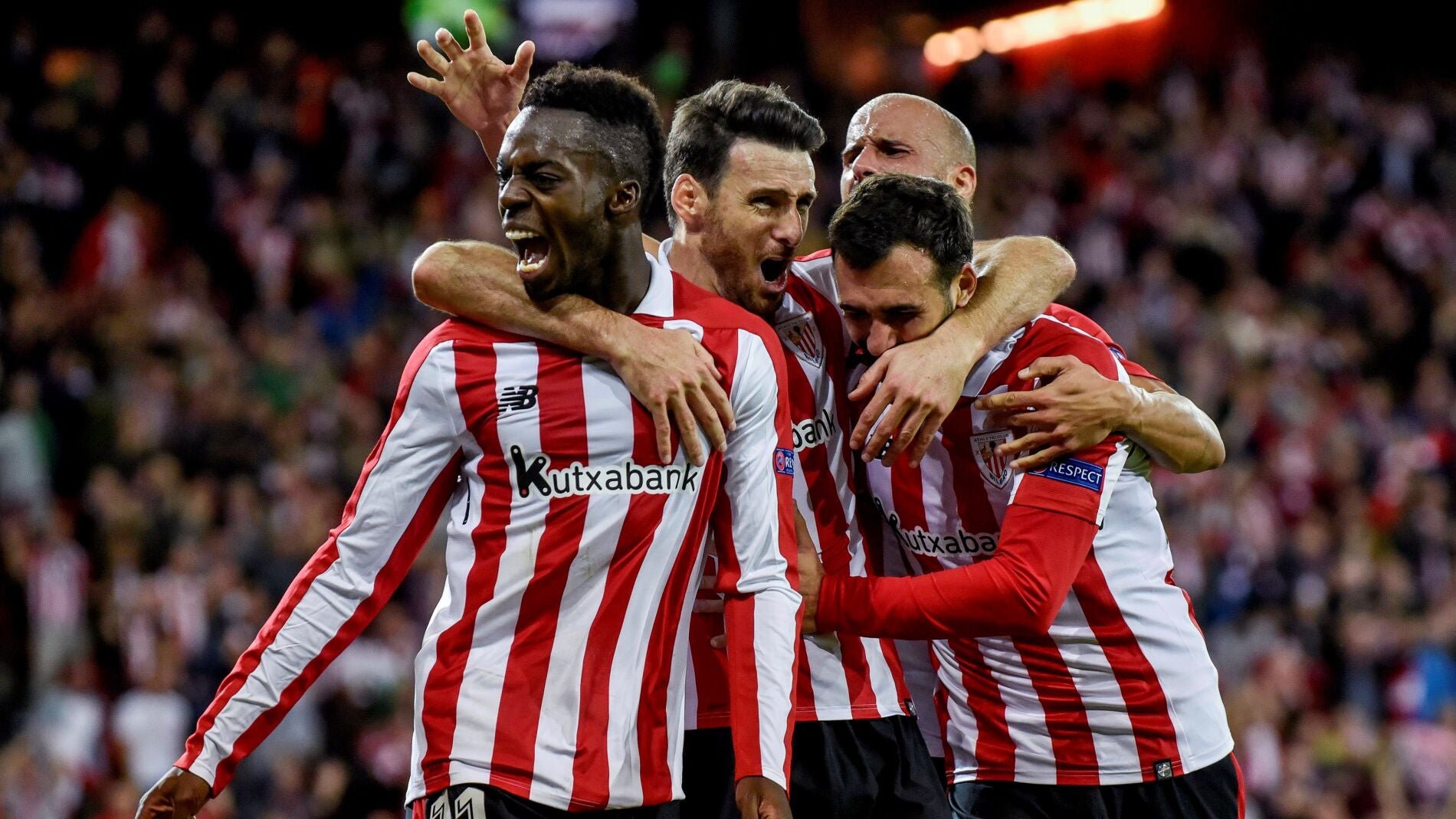 Los jugadores del Athletic celebran un gol