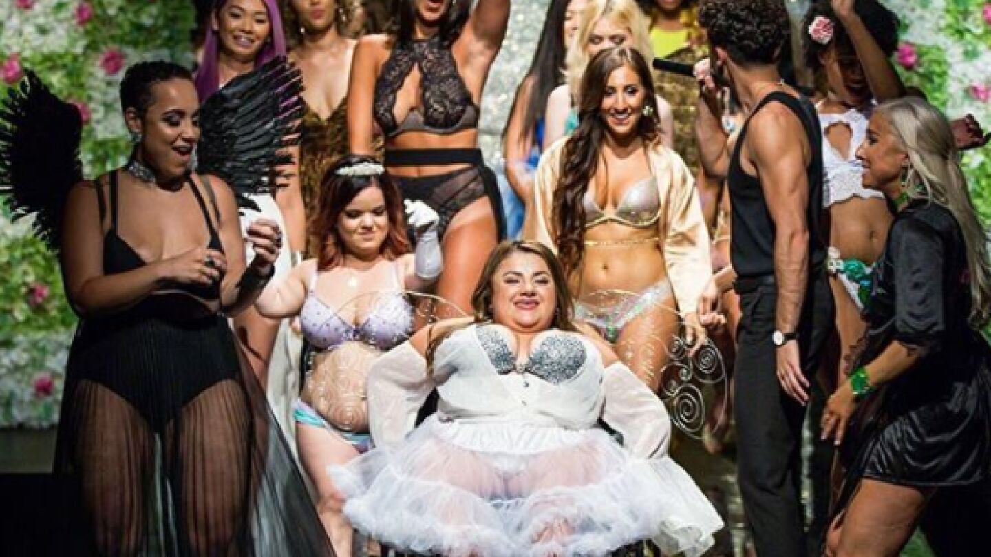 El desfile 'anti Victoria's Secret'